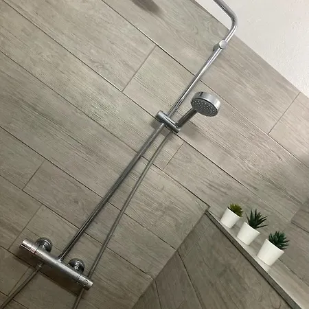 Charmante Petite Maison à Hébergement de vacances