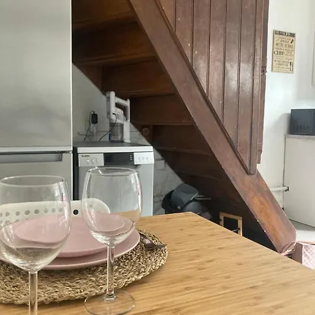Hébergement de vacances Charmante Petite Maison à *