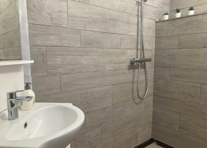 Hébergement de vacances Charmante Petite Maison à *